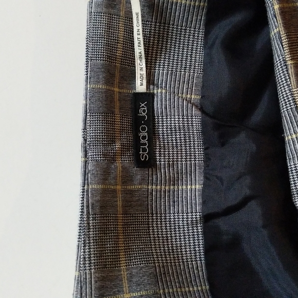 Studio Jax size 10 yellow windowpane plaid pleated skirt - Picture 7 of 8